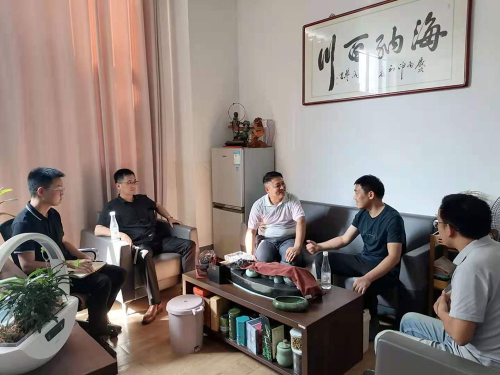 國資運營公司走訪九龍園區(qū)企業(yè)，服務(wù)重點項目發(fā)展