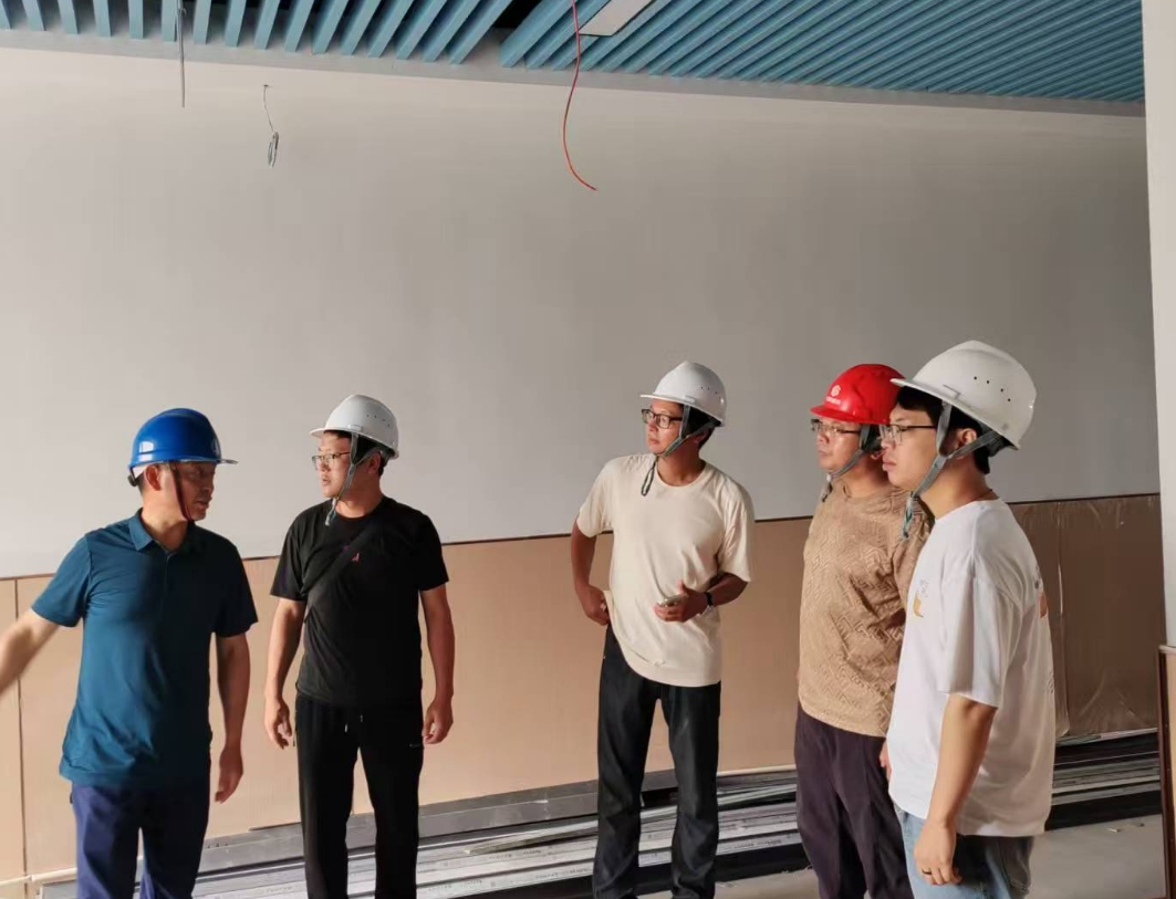 百鳥亭幼兒園建設(shè)項(xiàng)目組織開(kāi)展2025年安全生產(chǎn)月隱患排查工作